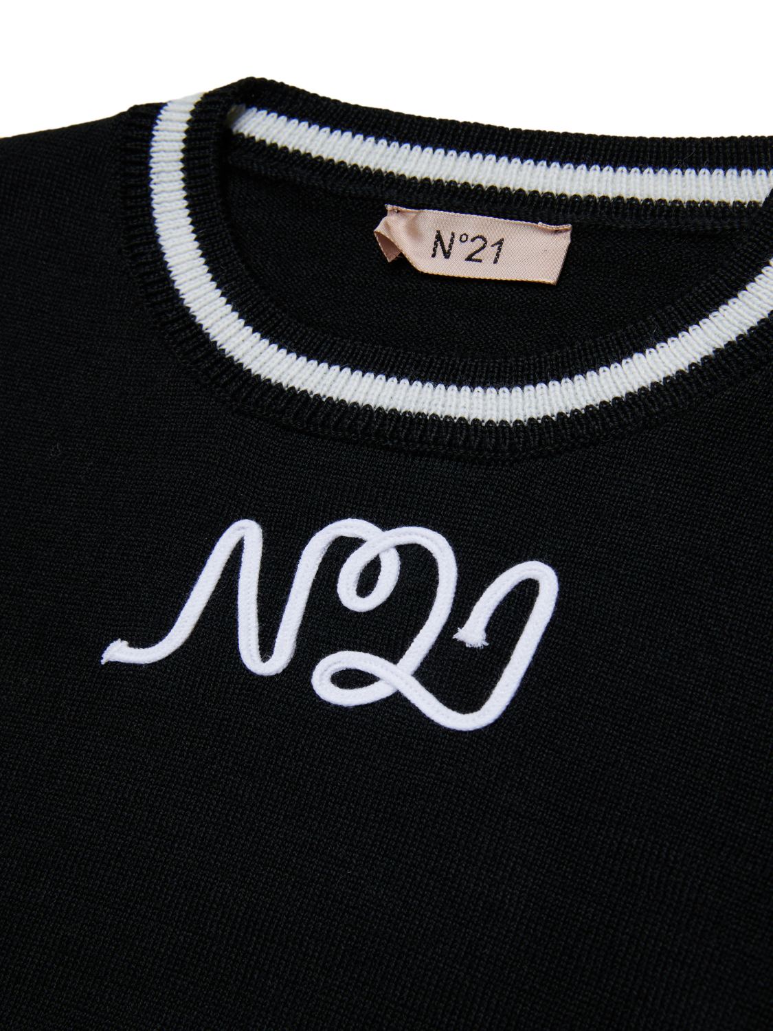 N°21 N2106V-N01220N900