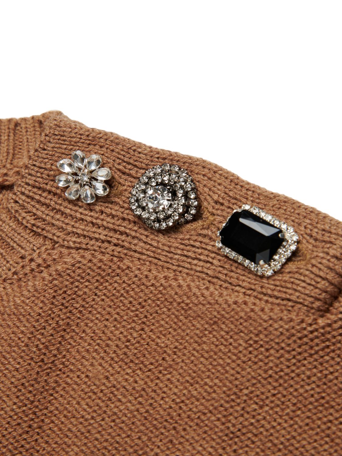 N°21 N2106W-N04550N720