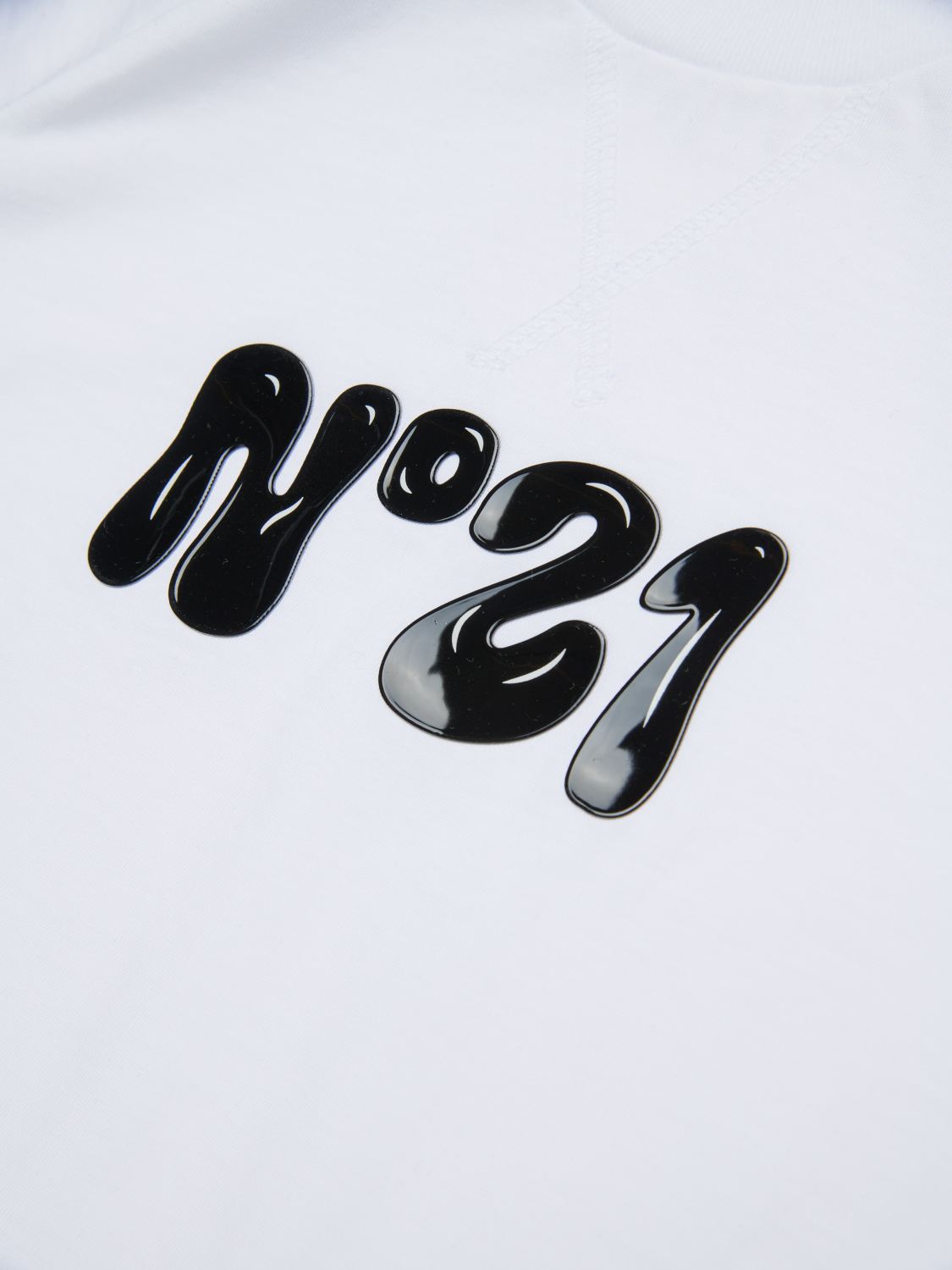 N°21 N2107T-N01990N100