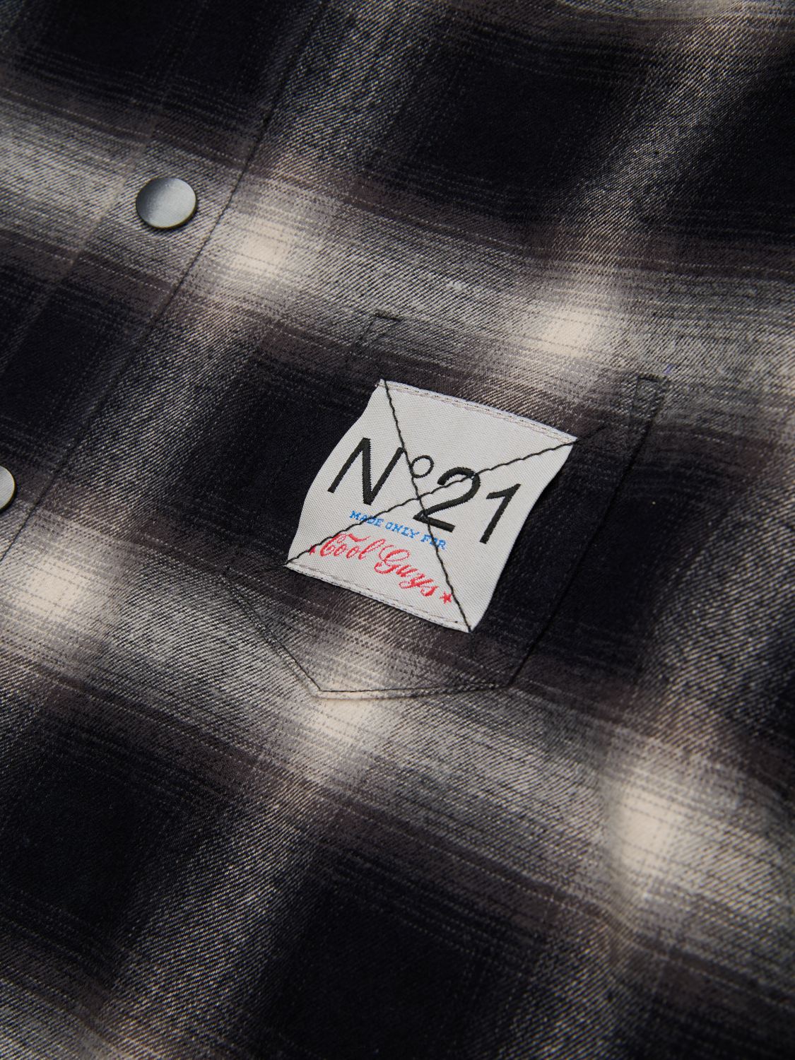 N°21 N2107Y-N04360N900