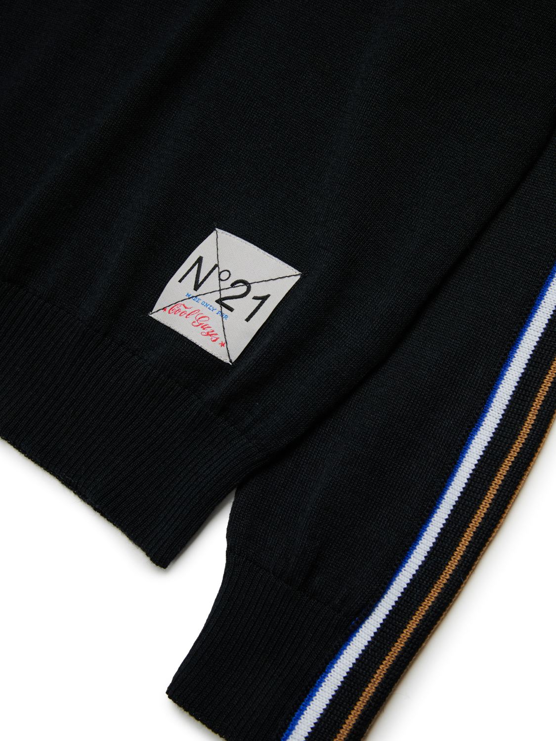 N°21 N2108I-N01220N900