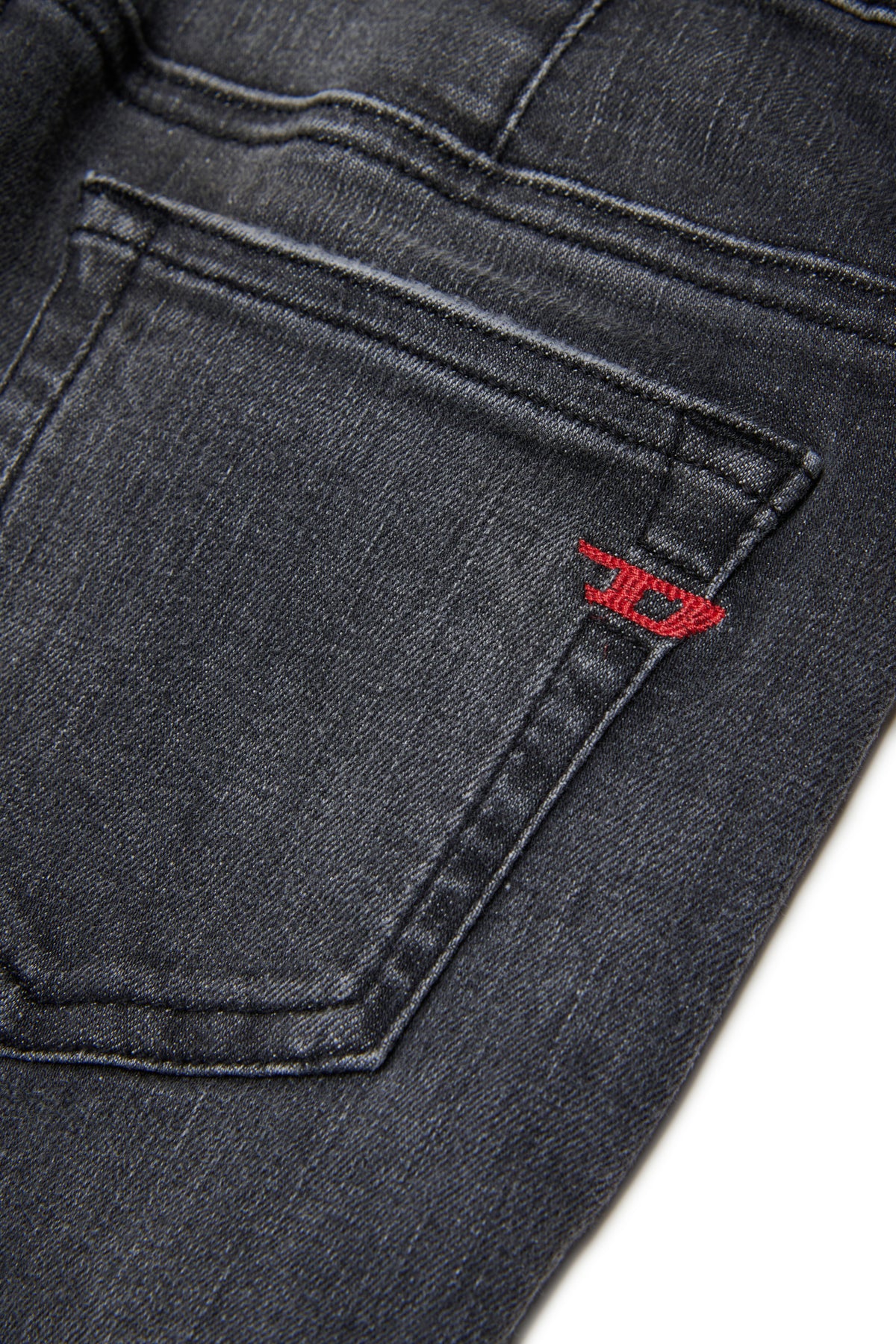 Pantalone Denim nero DIESEL 