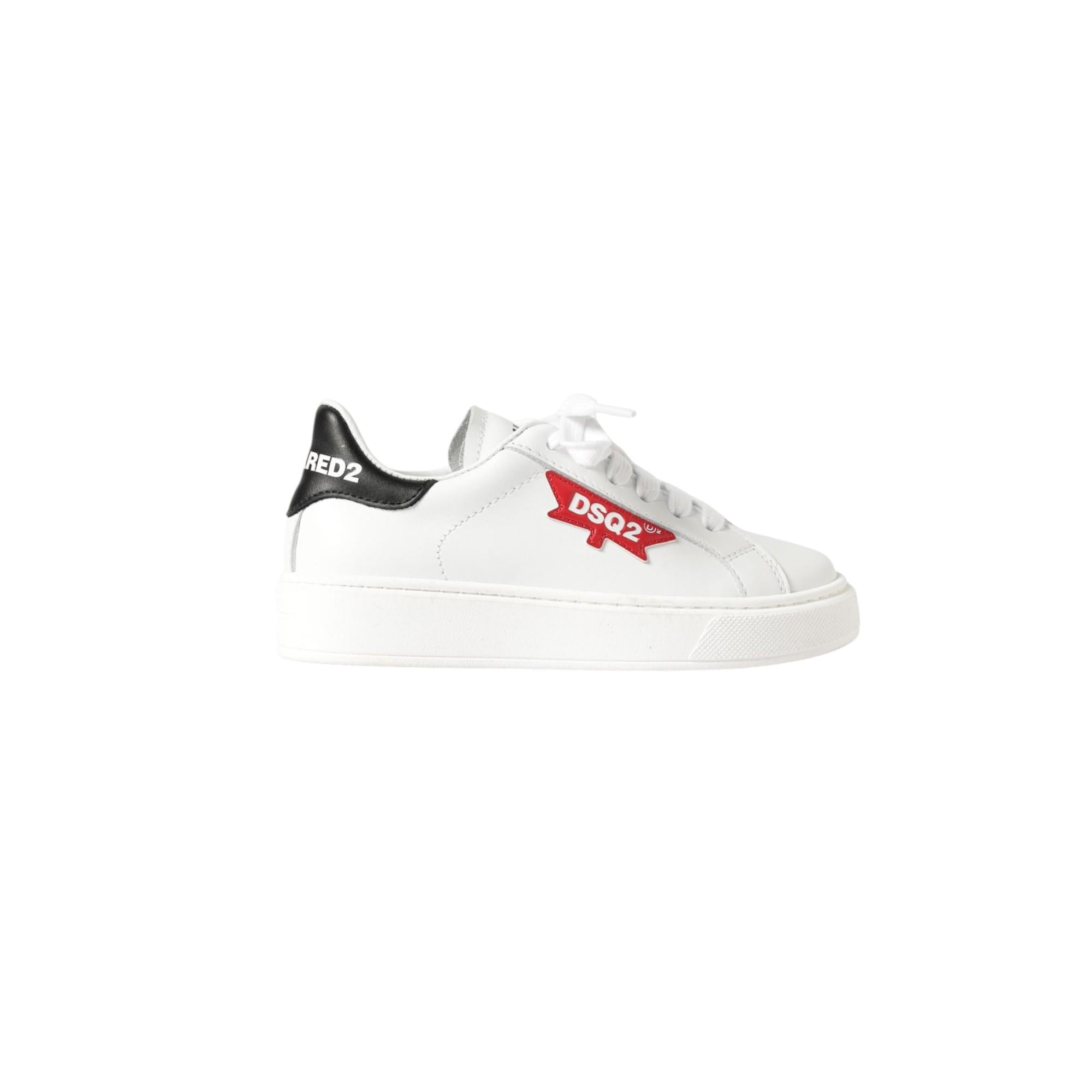 826701 DSQUARED2